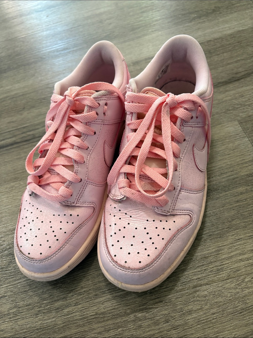 Nike Pink Low-Top Kids Sneakers